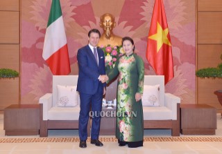 CHỦ TỊCH QUỐC HỘI NGUYỄN THỊ KIM NGÂN HỘI KIẾN THỦ TƯỚNG ITALY GIUSEPPE CONTE